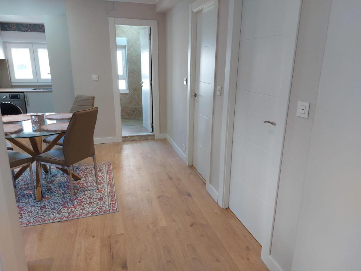 Piso En El Centro Apto 5 Personas Con Garaje Privado Avilés Esterno foto