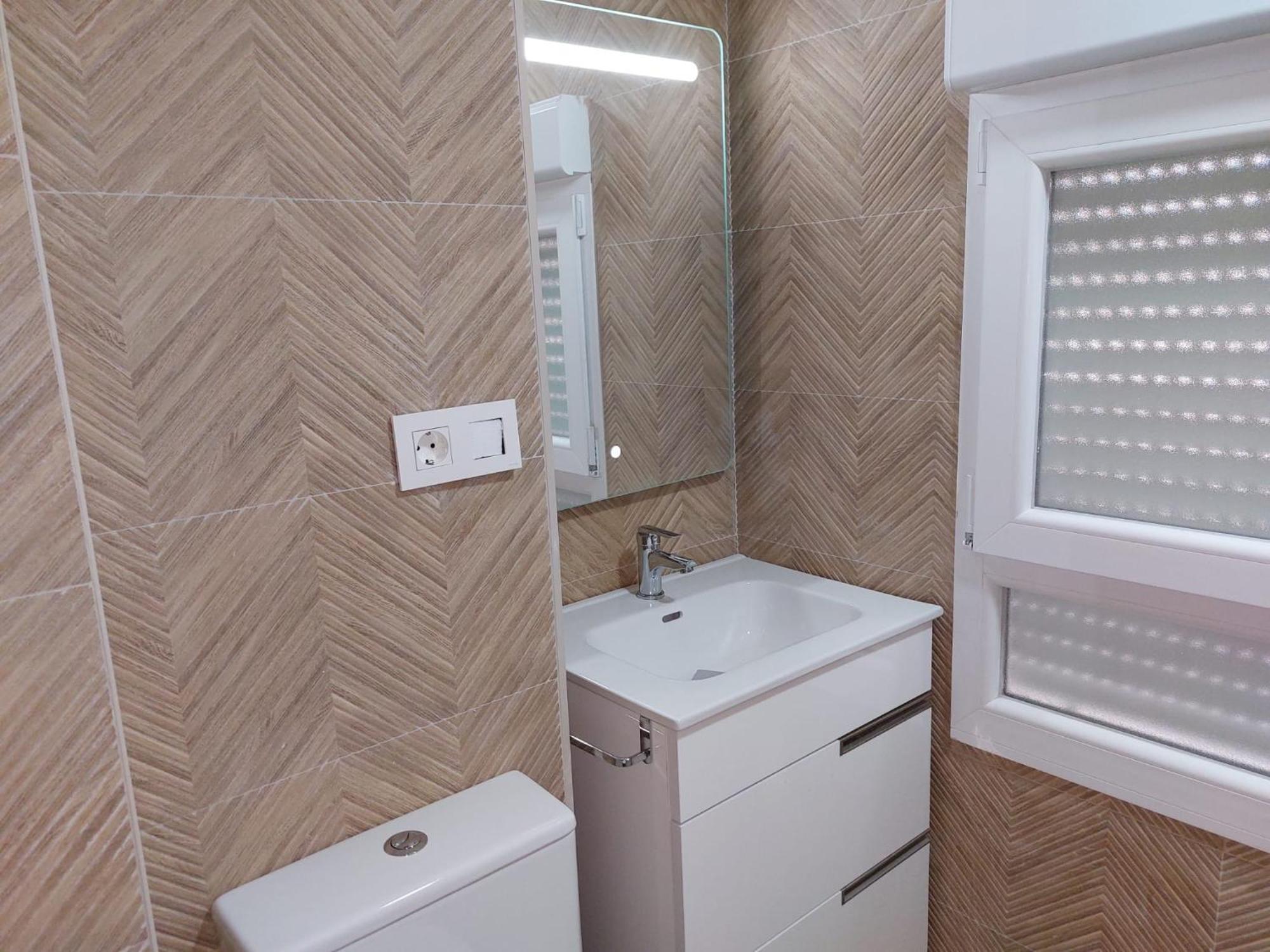 Piso En El Centro Apto 5 Personas Con Garaje Privado Avilés Esterno foto
